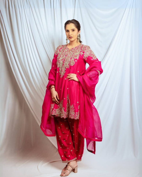 Gulabi Noor  Floral Festive Sharara